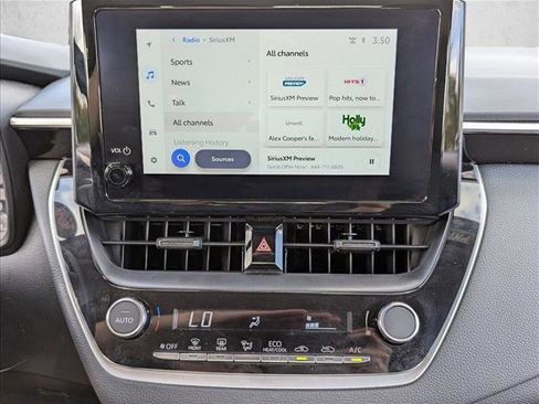 Certified 2025 Toyota Corolla LE image 14