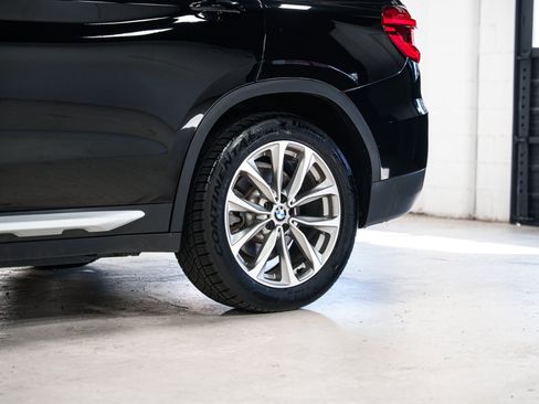 Used 2018 BMW X3 xDrive30i AWD/4WD image 9