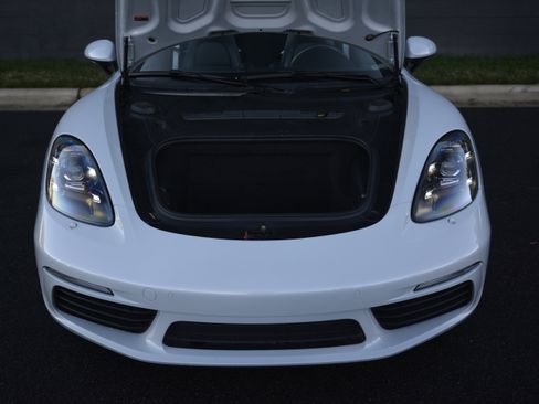 Certified 2024 Porsche 718 Boxster image 31