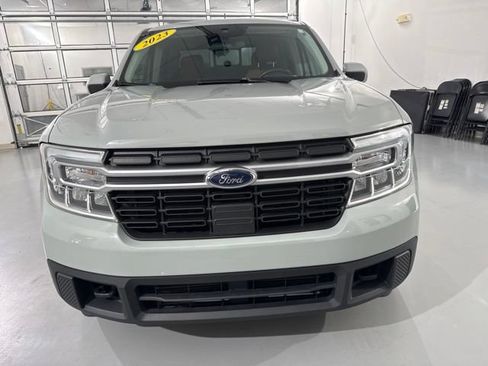 Used 2023 Ford Maverick Lariat w/ Lariat Luxury Package AWD/4WD image 2