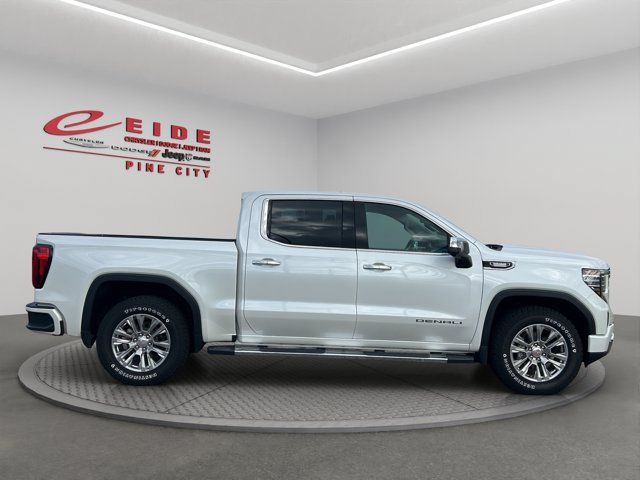Used 2023 GMC Sierra 1500 Denali w/ Technology Package AWD/4WD image 11