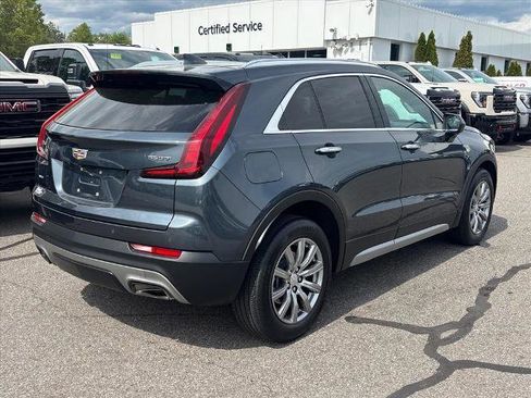 Used 2020 Cadillac XT4 Premium Luxury AWD/4WD image 2
