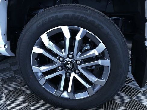 New 2026 Toyota 4Runner Limited AWD/4WD image 8