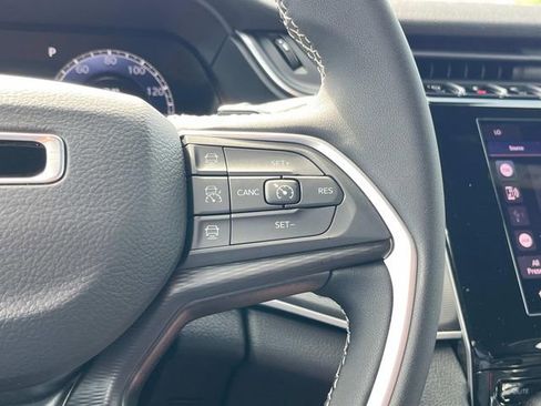 New 2026 Jeep Grand Cherokee Laredo AWD/4WD image 29