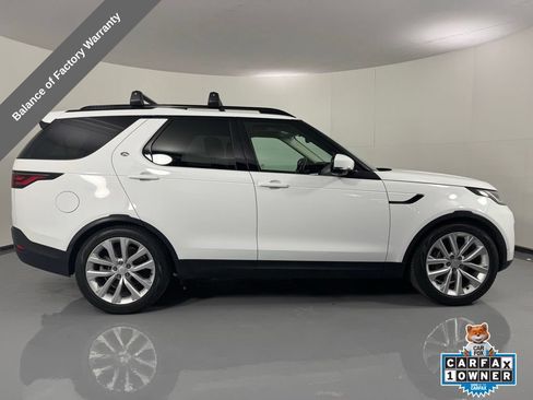 Used 2023 Land Rover Discovery S AWD/4WD image 5