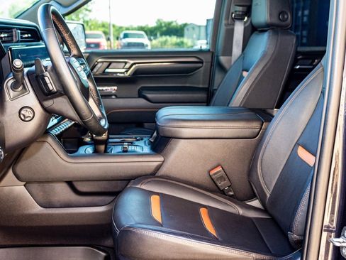 Used 2024 GMC Sierra 1500 AT4 w/ Technology Package image 26