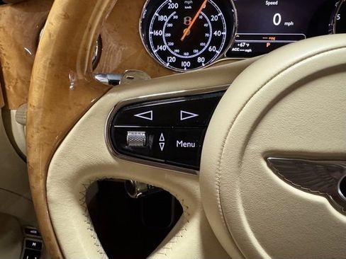 Used 2012 Bentley Mulsanne image 23