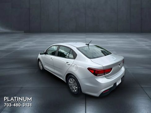 Used 2019 Kia Rio S FWD image 8