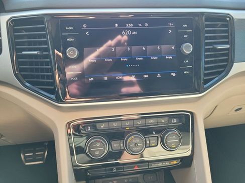 Used 2021 Volkswagen Atlas SEL R-Line image 26