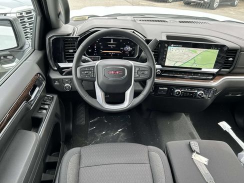 New 2026 GMC Sierra 1500 Elevation AWD/4WD image 5