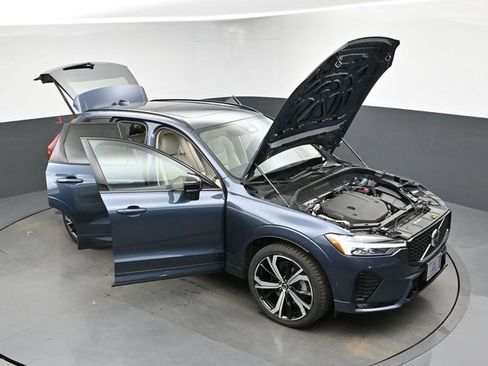 Used 2023 Volvo XC60 B6 Ultimate w/ Protection Package Premier image 51