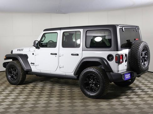 Used 2022 Jeep Wrangler Unlimited Sport image 6
