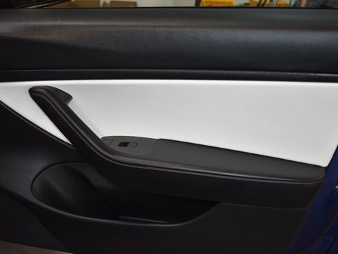 Used 2023 Tesla Model 3 Long Range AWD/4WD image 17