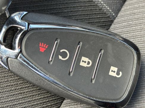 Used 2025 Chevrolet Blazer LT image 27