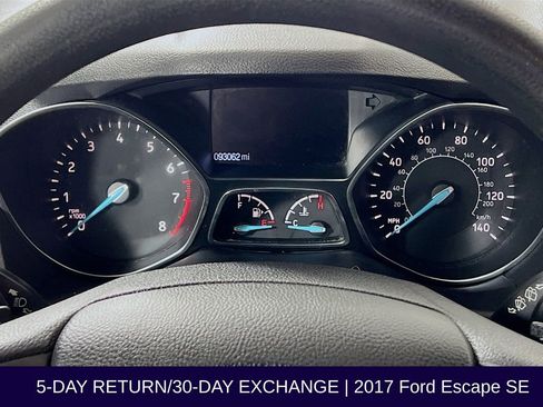 Used 2017 Ford Escape SE w/ SE Cold Weather Package image 16