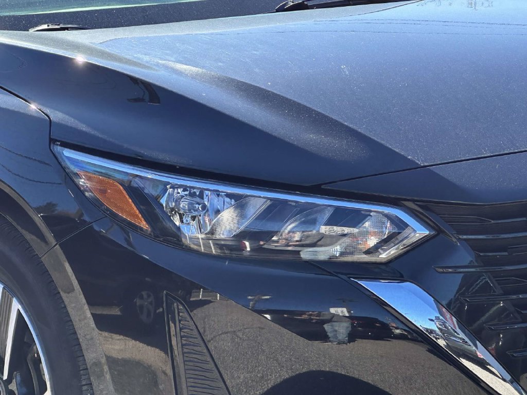 Used 2024 Nissan Sentra SV FWD image 10