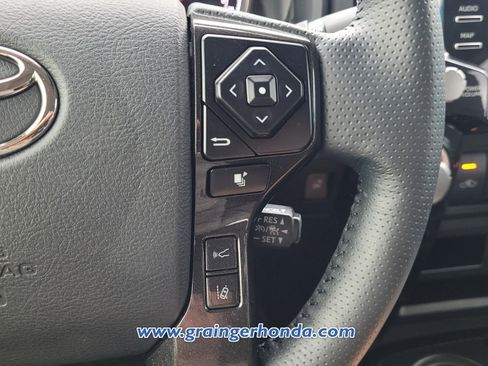 Used 2023 Toyota 4Runner TRD Off-Road Premium image 20