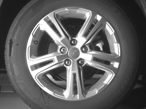 Used 2024 GMC Terrain SLE FWD image 22