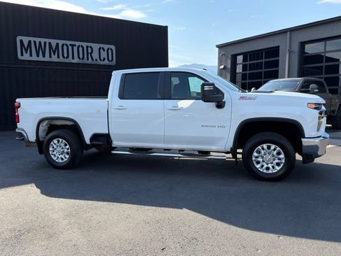 Used 2023 Chevrolet Silverado 2500 LT AWD/4WD image 5