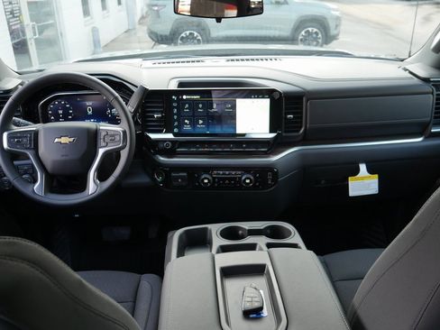 New 2026 Chevrolet Silverado 1500 LT image 14