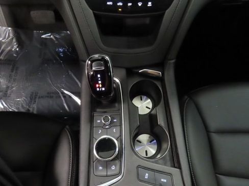 Certified 2024 Cadillac XT6 Luxury image 28