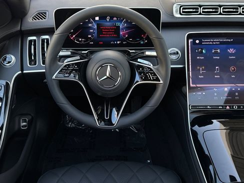 New 2025 Mercedes-Benz S 580 4MATIC Sedan image 25