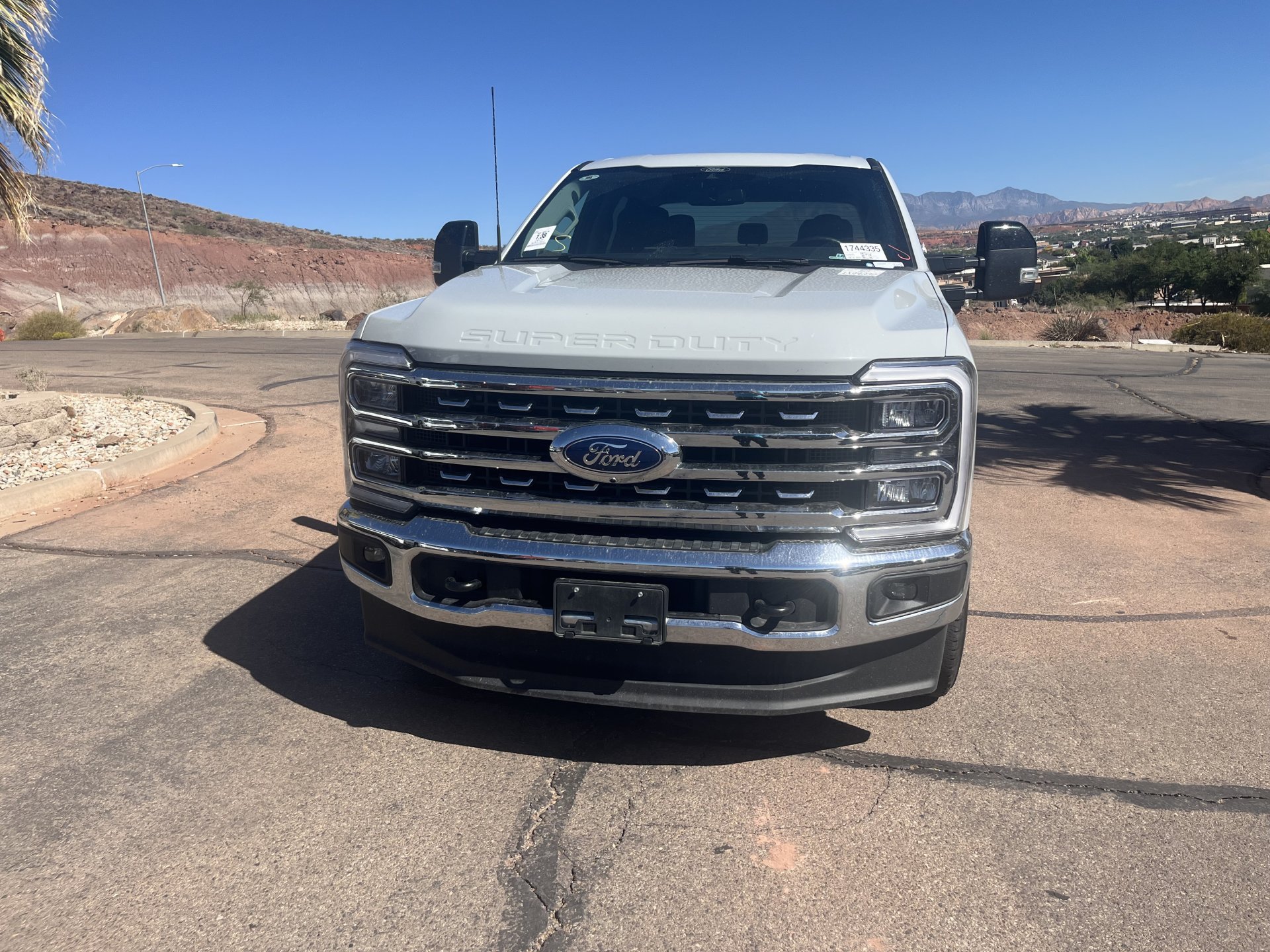 Used 2025 Ford F250 Lariat AWD/4WD image 7