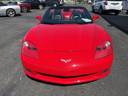 Used 2005 Chevrolet Corvette Convertible w/ Preferred Equipment Group RWD image 8