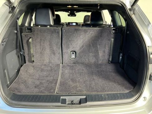 Used 2022 Toyota Highlander XSE image 21