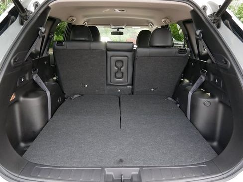 Used 2024 Mitsubishi Outlander SE AWD/4WD image 10