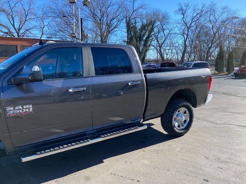 Used 2018 RAM 3500 SLT w/ Snow Chief Group AWD/4WD image 5