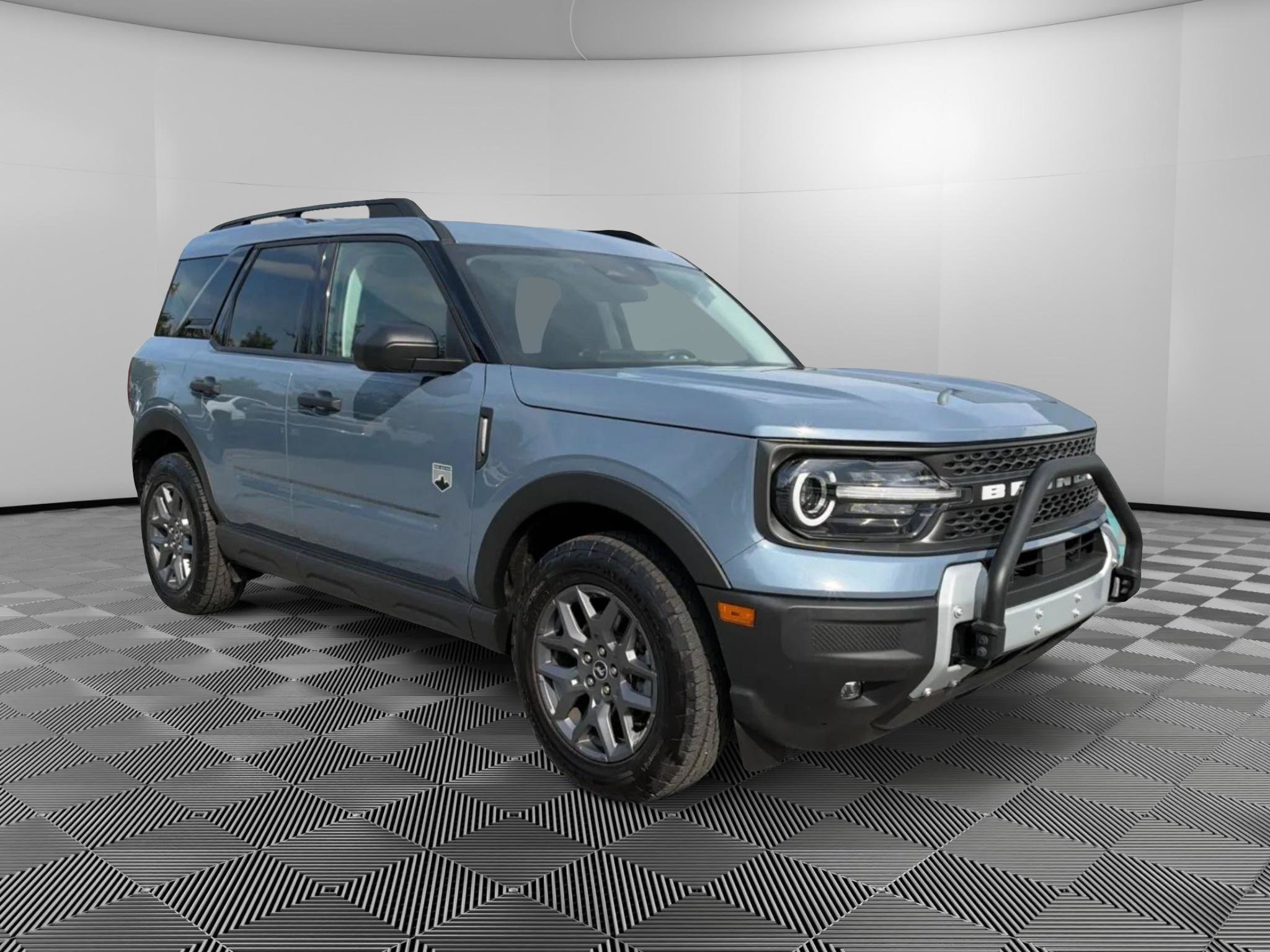 Used 2025 Ford Bronco Sport Big Bend AWD/4WD image 2