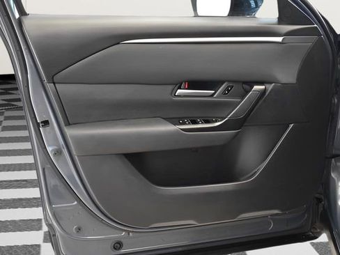 Used 2025 MAZDA CX-50 AWD 2.5 S w/ Preferred Package image 22