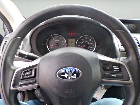 Used 2016 Subaru Forester 2.5i AWD/4WD image 16