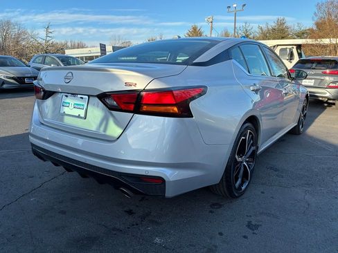 Used 2024 Nissan Altima 2.5 SR image 7