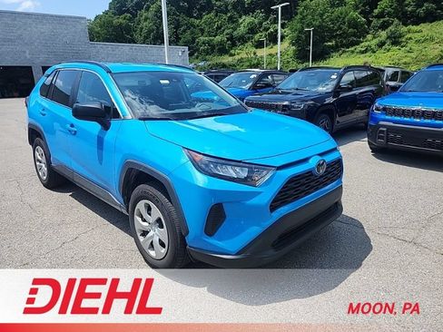 Used 2019 Toyota RAV4 LE w/ Carpet Mat Package AWD/4WD image 1