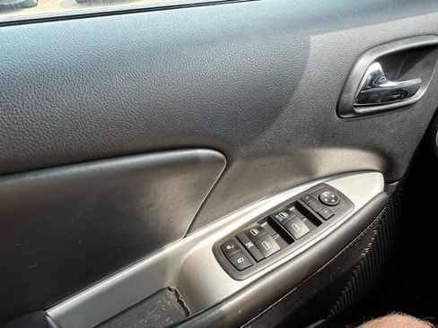 Used 2018 Dodge Journey SE w/ Connectivity Group FWD image 27