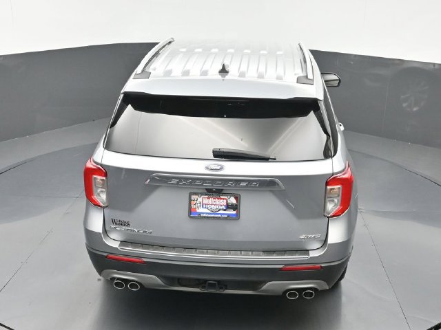 Used 2022 Ford Explorer Platinum w/ Equipment Group 601A AWD/4WD image 34