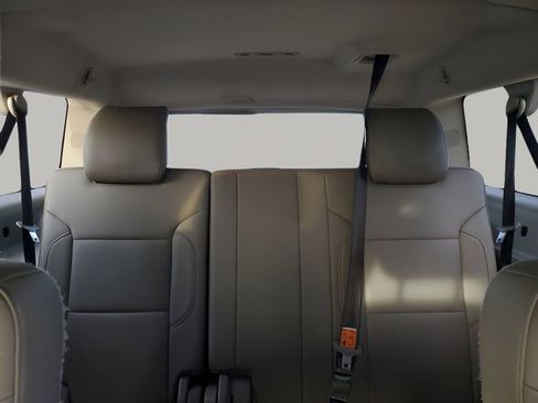 Used 2020 Chevrolet Suburban LT w/ Max Trailering Package image 25