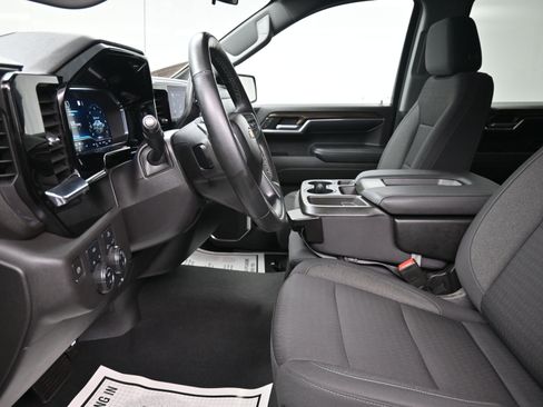 Used 2023 Chevrolet Silverado 1500 LT image 18