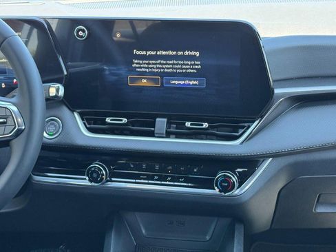 New 2026 Chevrolet Equinox LT image 26