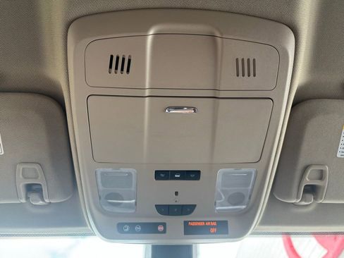 Used 2017 Buick Envision Essence image 17