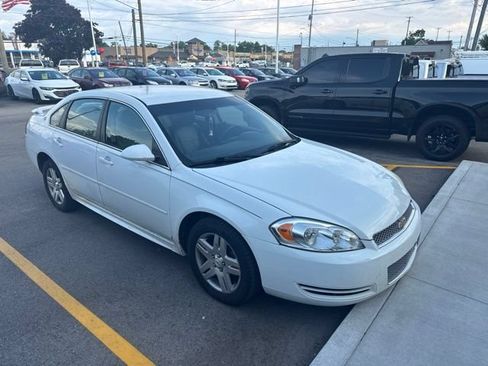 Used 2012 Chevrolet Impala LT FWD image 3