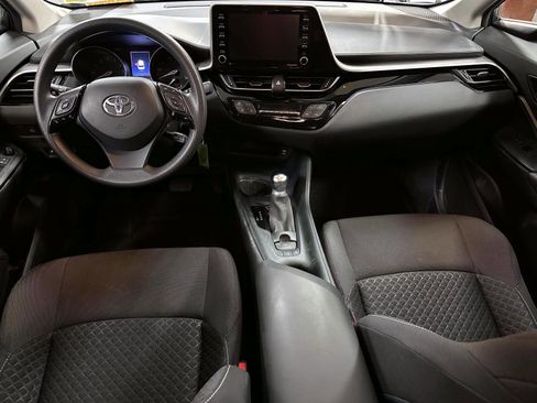 Certified 2021 Toyota C-HR LE image 17