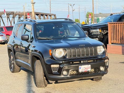 Used 2021 Jeep Renegade Latitude AWD/4WD image 87