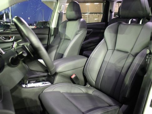 Certified 2025 Subaru Ascent Limited image 10