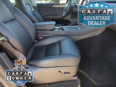 Used 2023 Tesla Model Y Performance image 21
