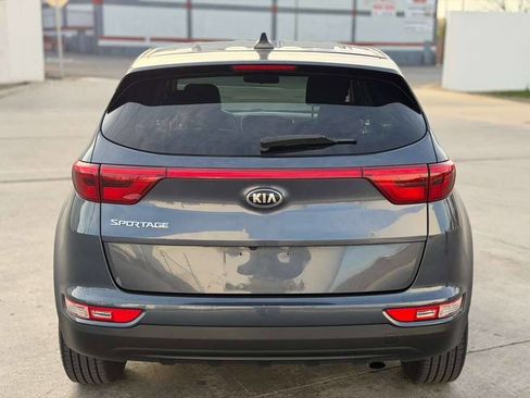 Used 2019 Kia Sportage LX AWD/4WD image 5
