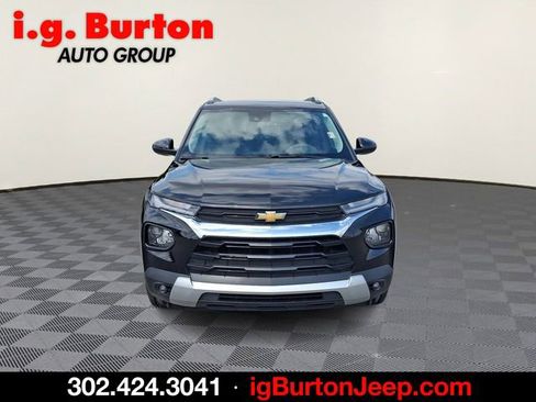 Used 2023 Chevrolet TrailBlazer LT w/ Convenience Package image 2