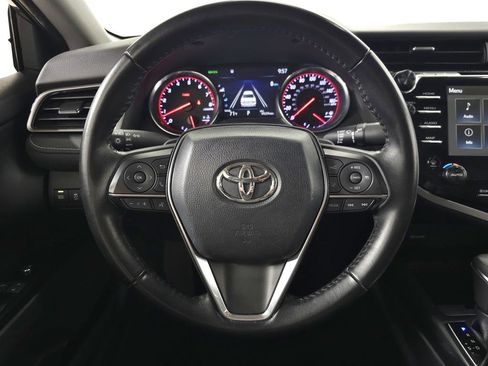 Used 2019 Toyota Camry XSE image 17